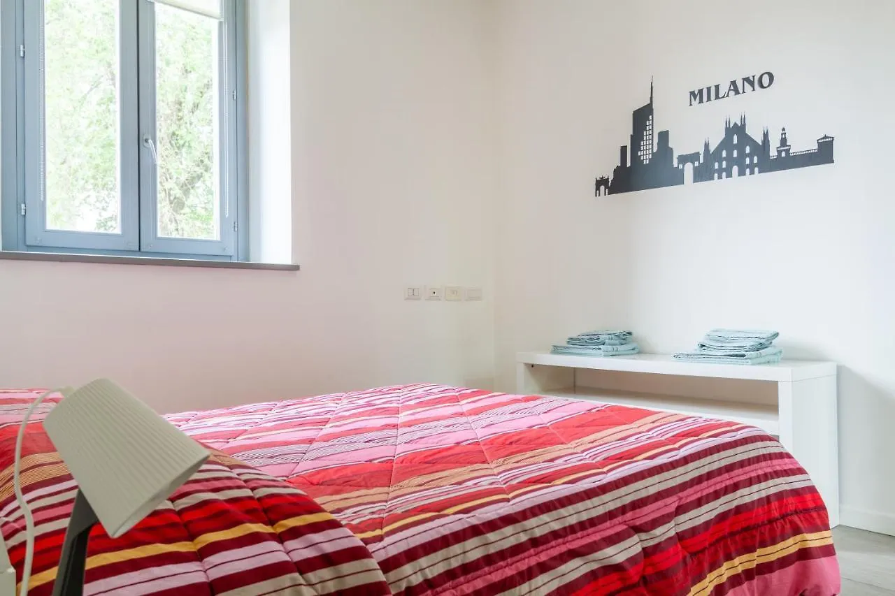 Lux Apartment Milano Metro M2 Italy